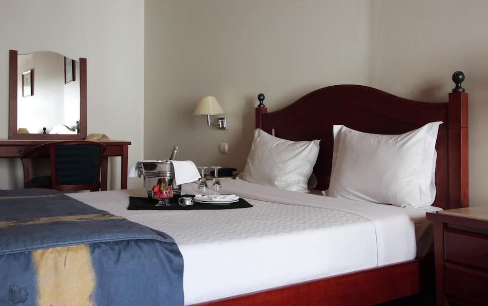 Galeria Suite Hotel أفيرو المظهر الخارجي الصورة